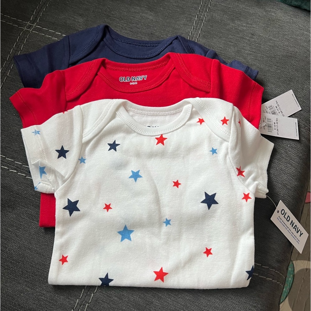 Old navy short sleeve bodysuit 3 pack